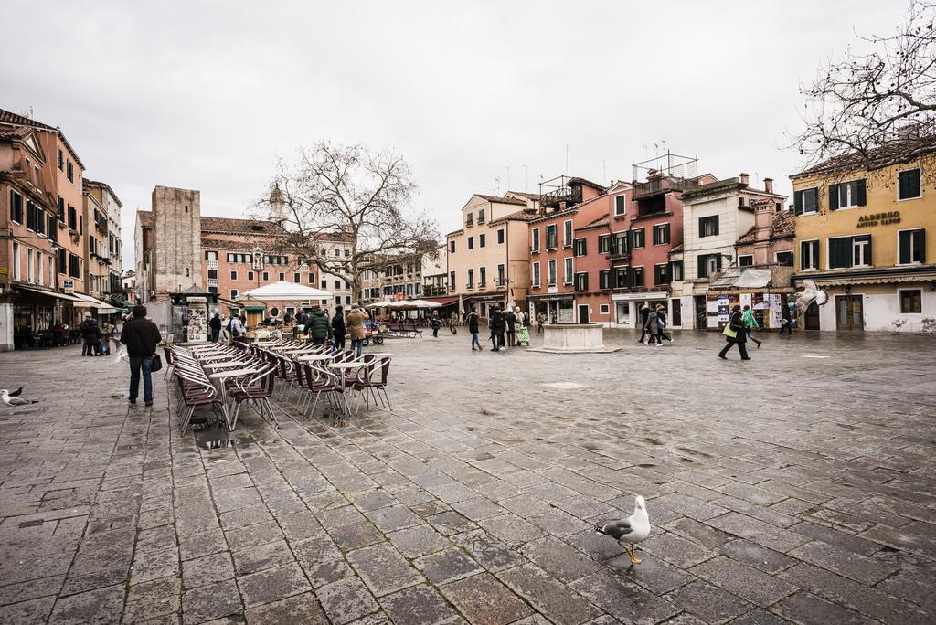 Myplace Campo Santa Margherita Apartments Venice Exterior photo