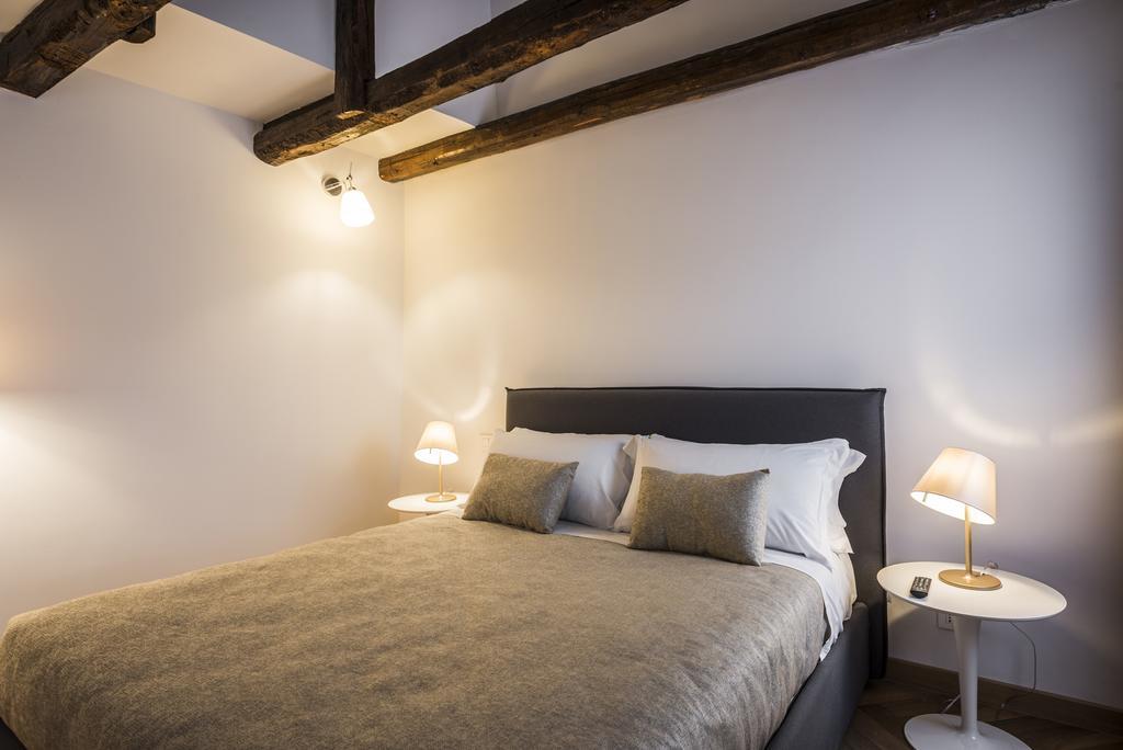Myplace Campo Santa Margherita Apartments Venice Exterior photo