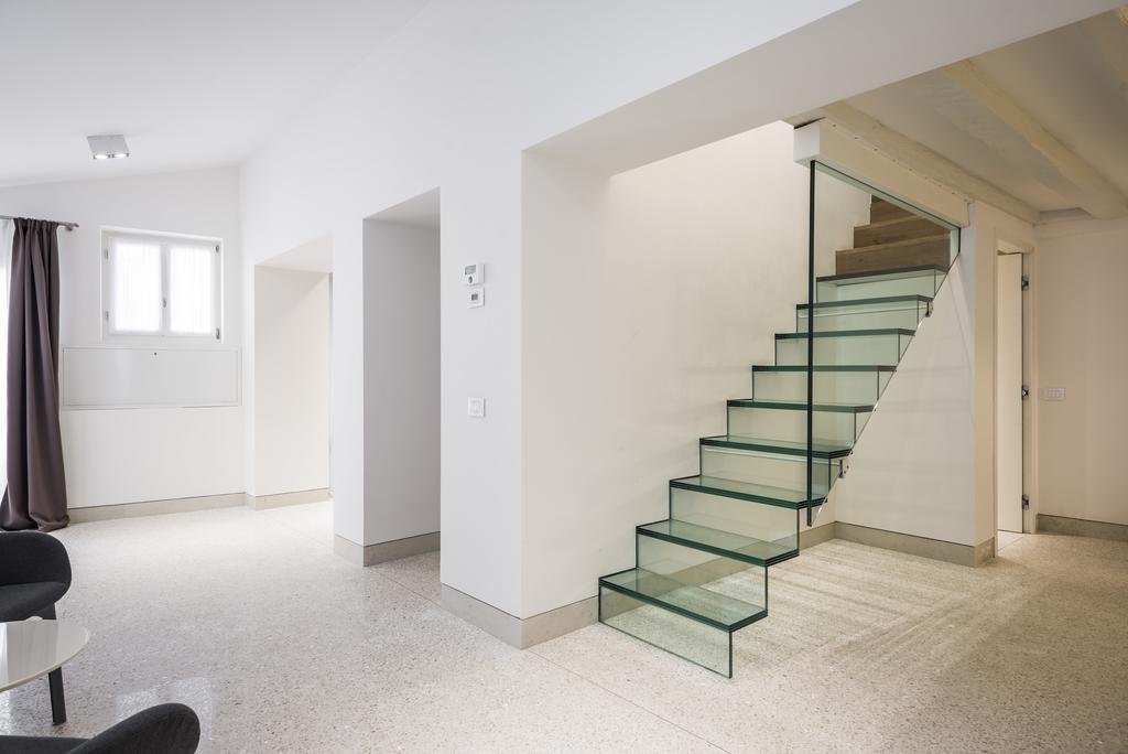 Myplace Campo Santa Margherita Apartments Venice Exterior photo